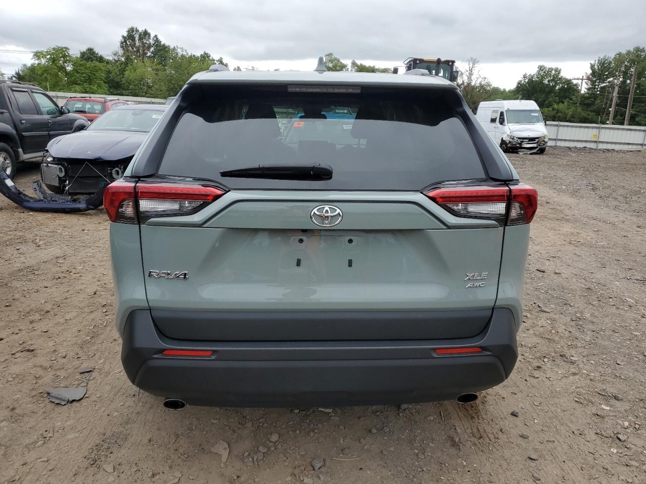 2023 TOYOTA RAV4 XLE VIN:2T3P1RFV9PW354902