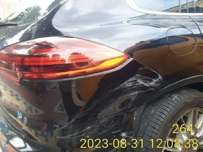 2015 Porsche Cayenne VIN: