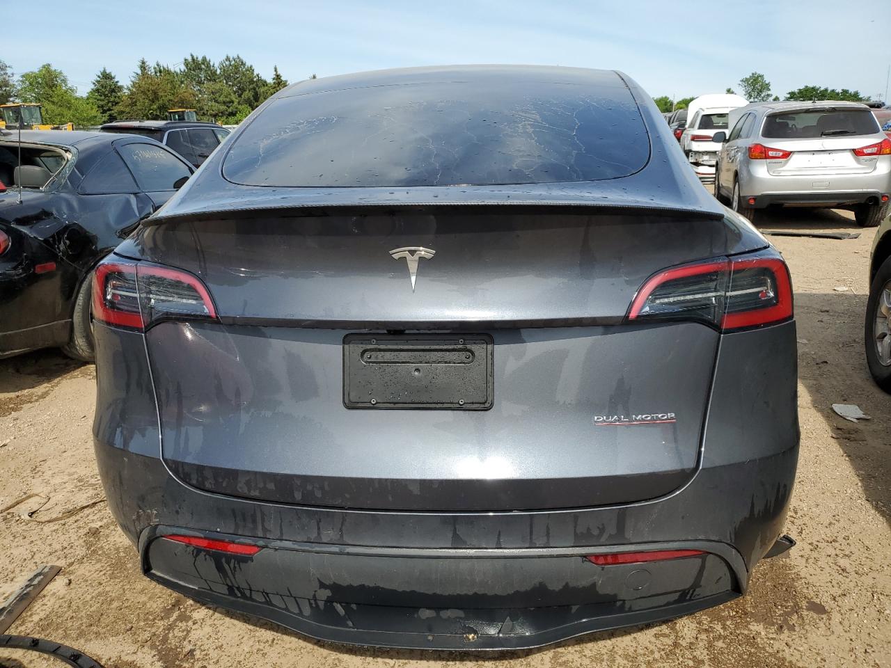 2023 TESLA MODEL Y  VIN:7SAYGDEFXPF939013