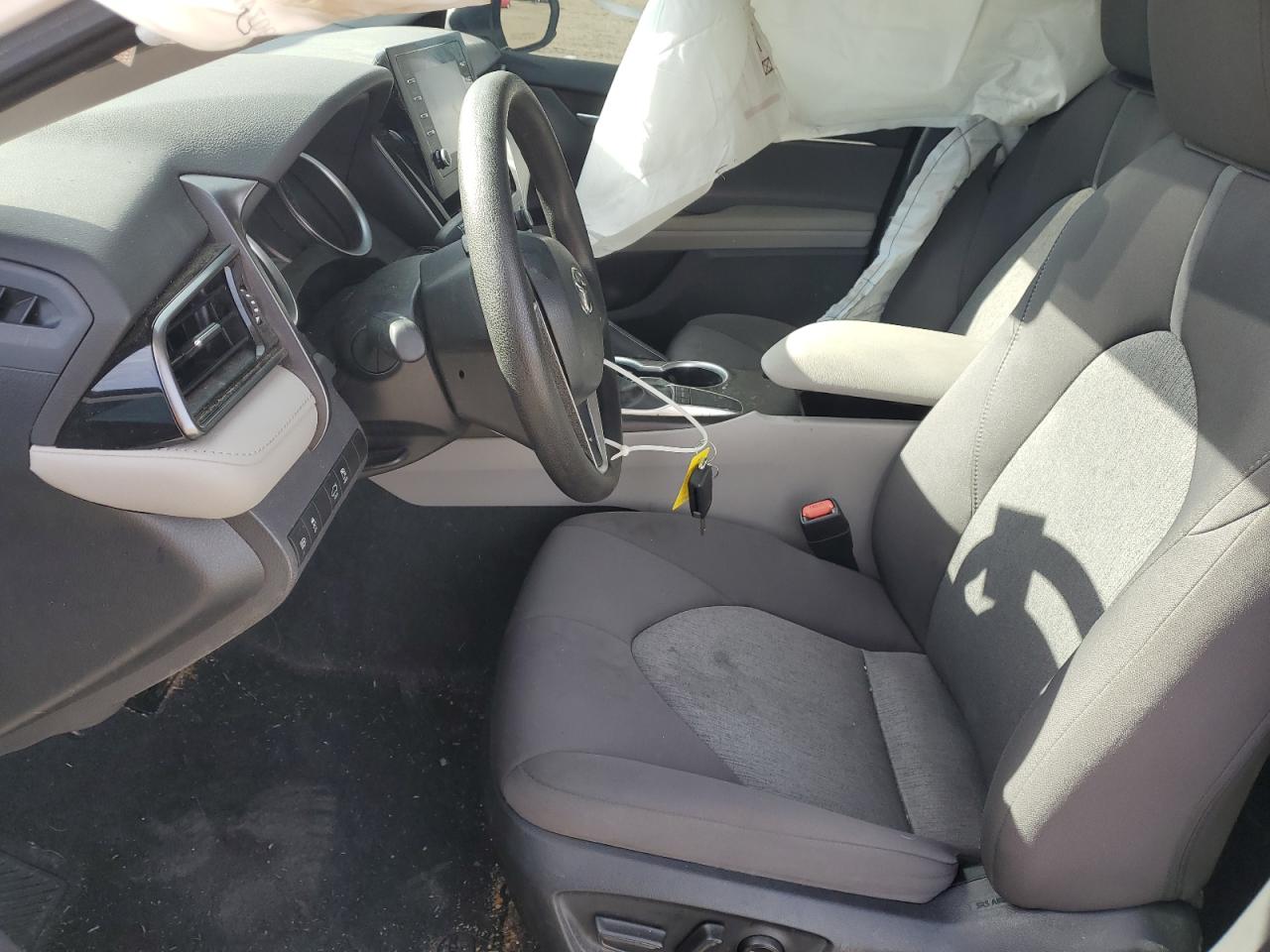 2024 TOYOTA CAMRY LE VIN:4T1C11AK2RU905275