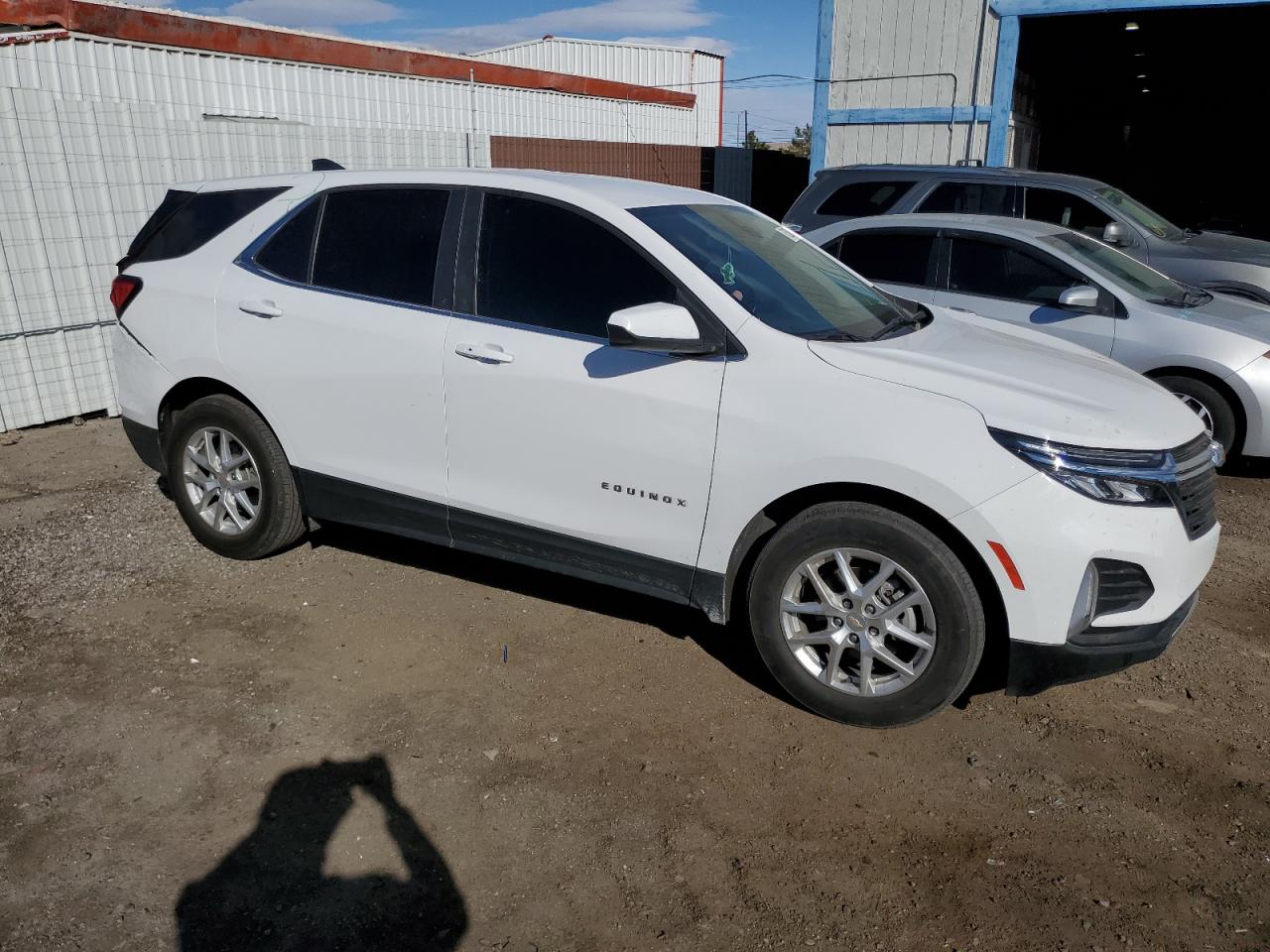 2022 CHEVROLET EQUINOX LT VIN:3GNAXKEV2NL195276