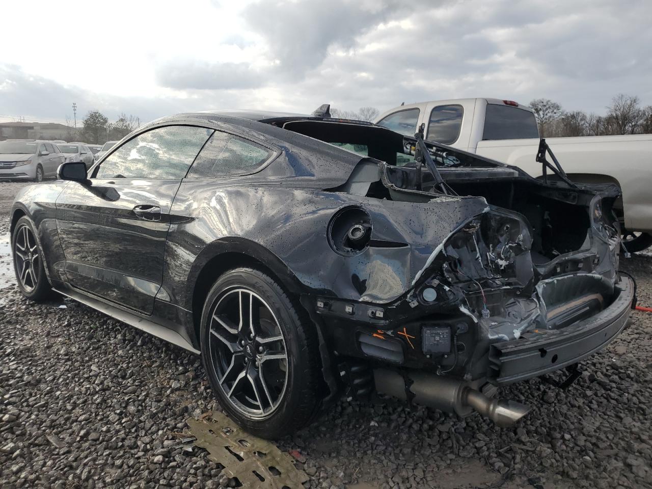 2022 FORD MUSTANG  VIN:1FA6P8TH2N5136636