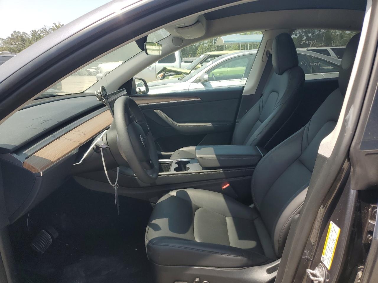 2023 TESLA MODEL Y  VIN:7SAYGDEEXPF880570