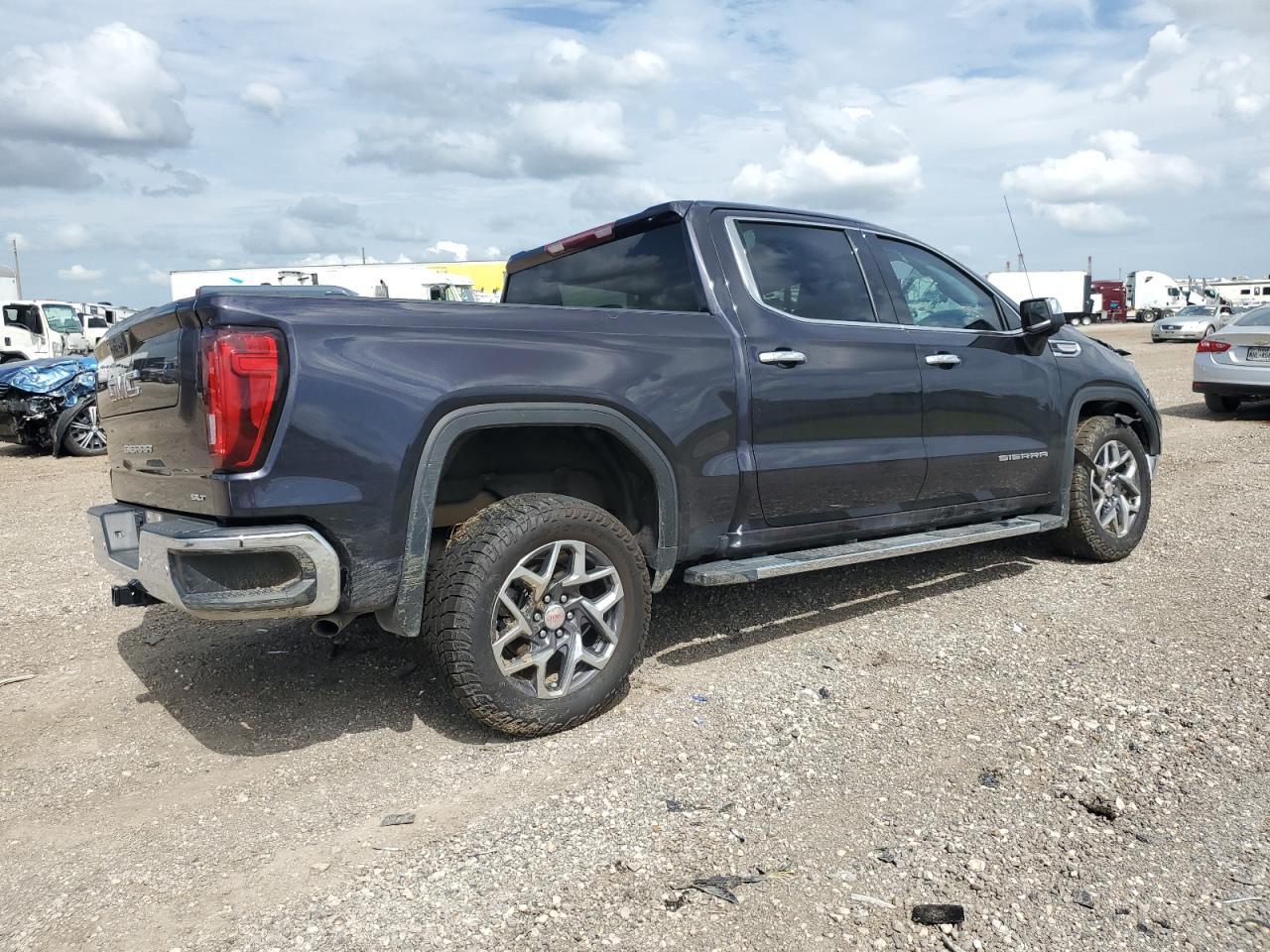 2022 GMC SIERRA C1500 SLT VIN:3GTPHDED6NG590671