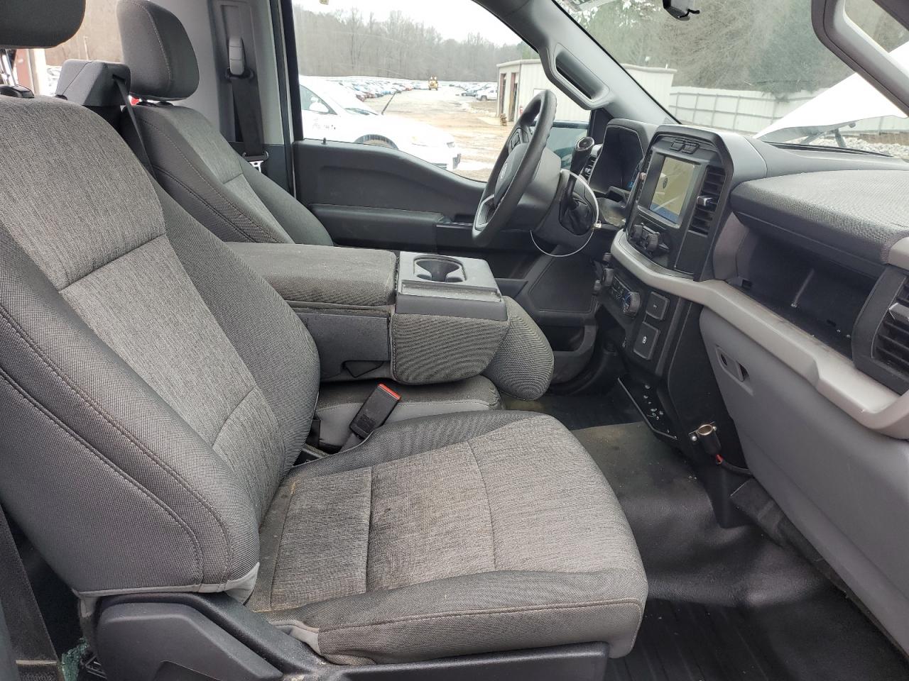 2023 FORD F150 VIN:1FTMF1CB1PKE33005