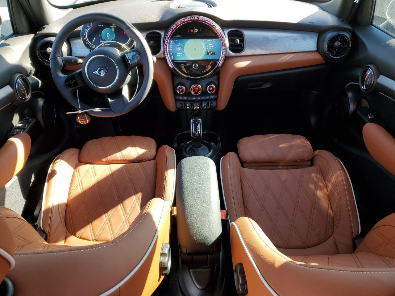 2024 MINI COOPER  VIN:WMW33DK00R2U88843