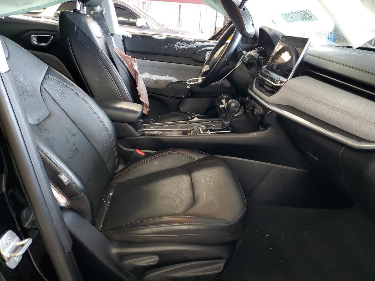 2022 JEEP COMPASS LATITUDE LUX VIN:3C4NJDFBXNT190466