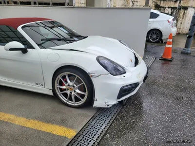 2015 Porsche Boxster VIN: