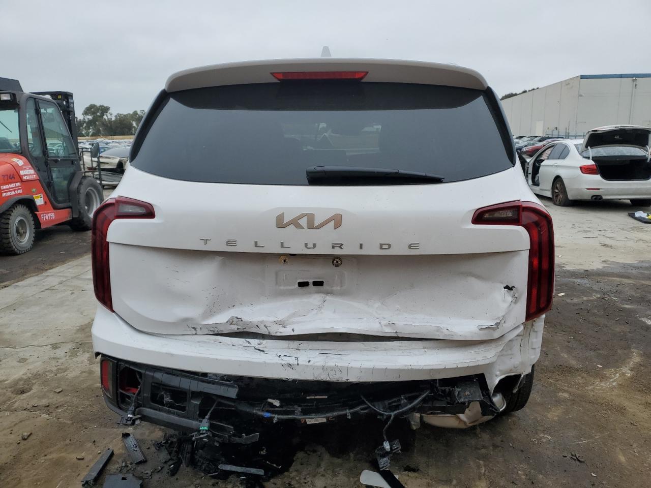 2024 KIA TELLURIDE S VIN:5XYP64GC7RG429454