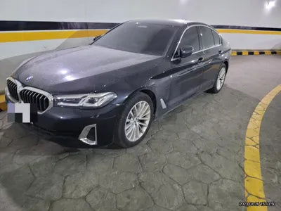 2022 BMW 520 VIN: