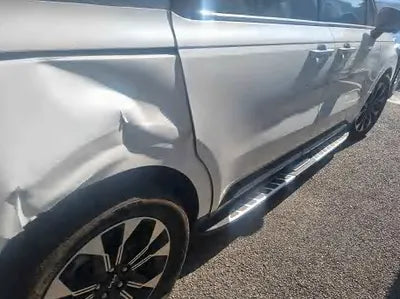 2021 Kia Carnival KNANE81BBMS090682 VIN:KNANE81BBMS090682
