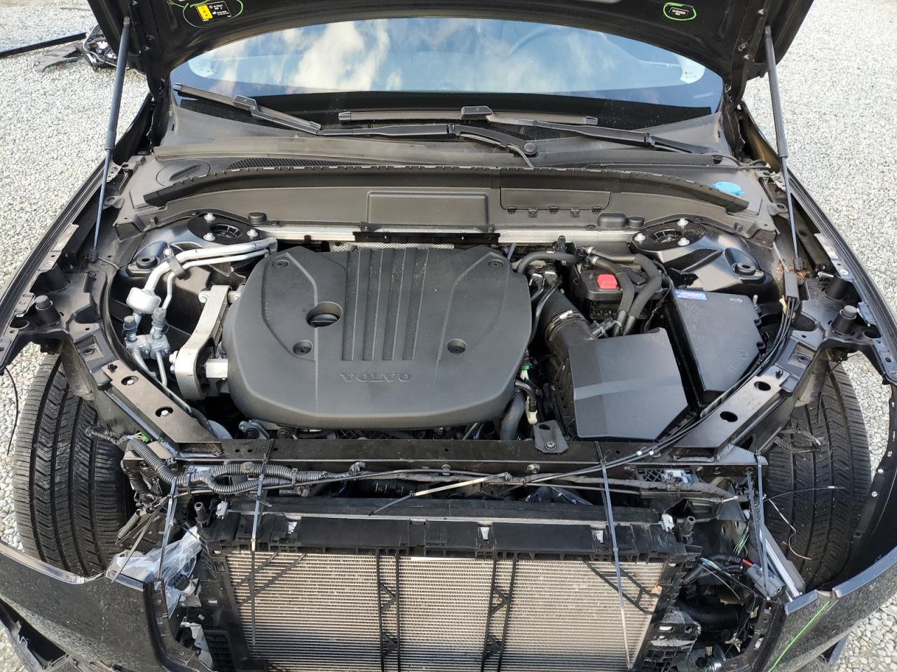 2022 VOLVO XC60 B5 MOMENTUM VIN:YV4L12DK4N1920391