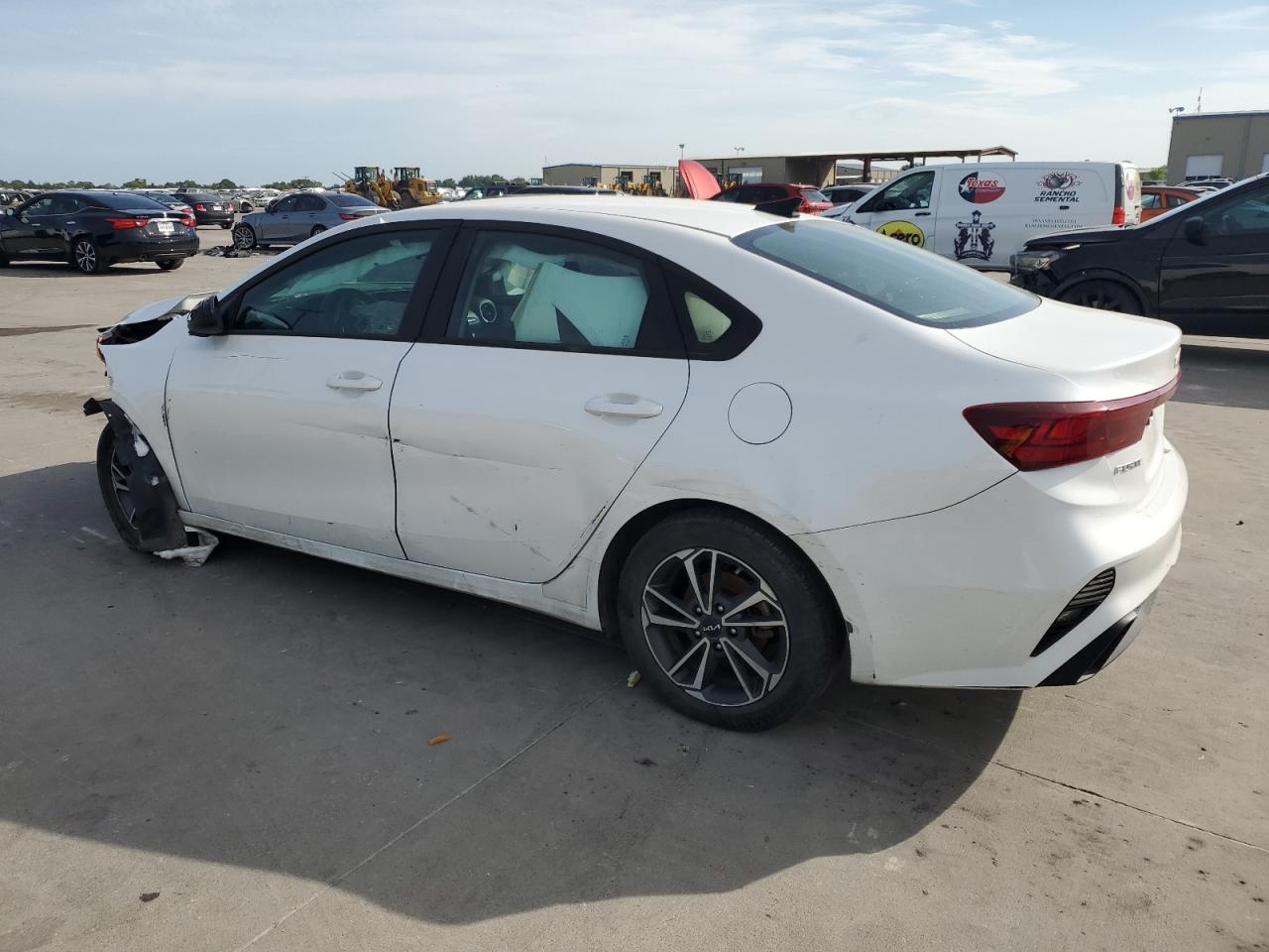 2022 KIA FORTE FE VIN:3KPF24AD7NE488567