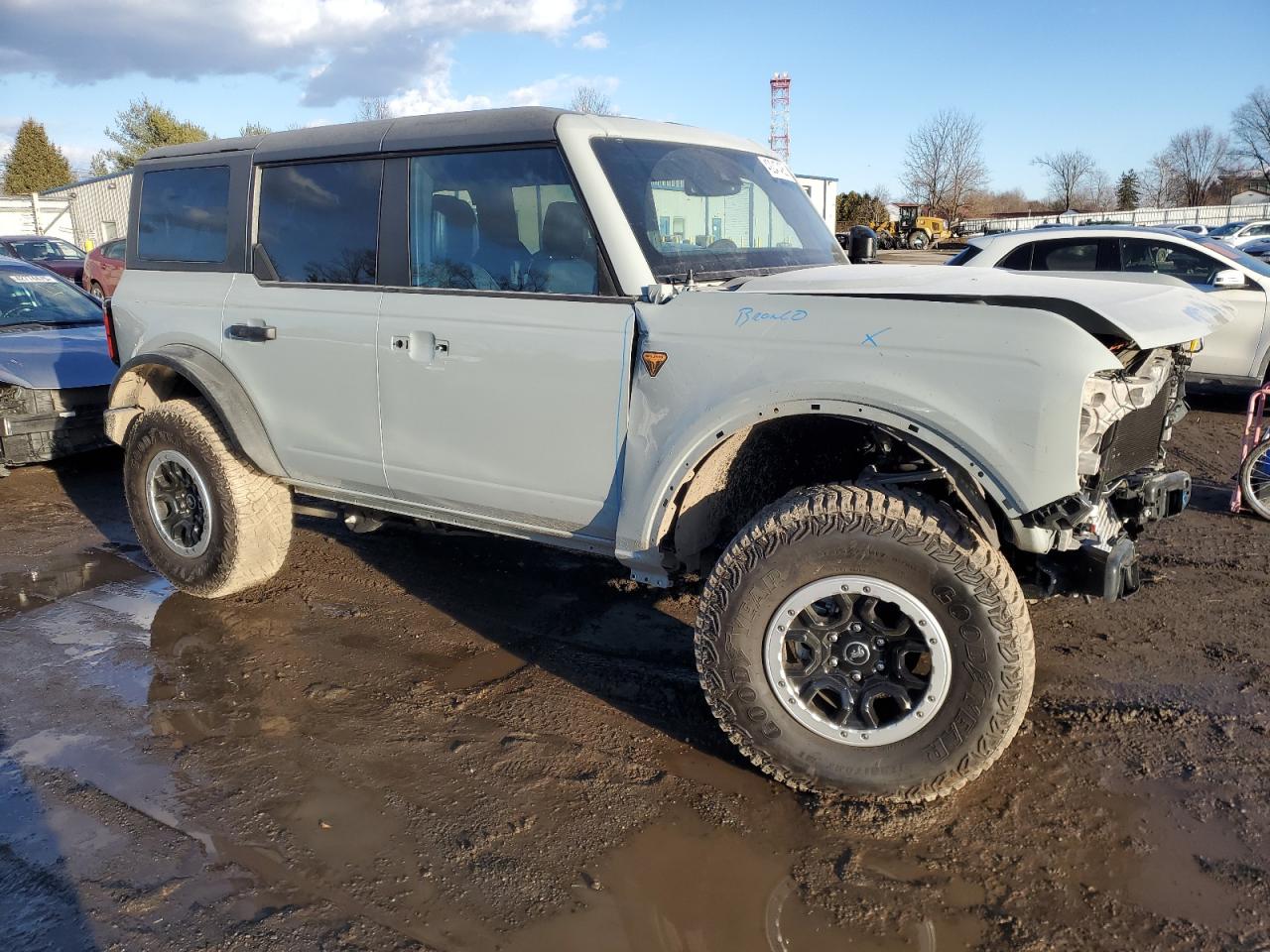 2023 FORD BRONCO BASE VIN:1FMEE5DP8PLB93420