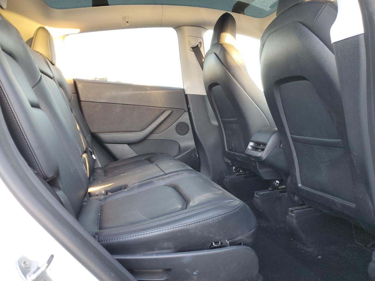 2022 TESLA MODEL Y  VIN:7SAYGAEEXNF488944