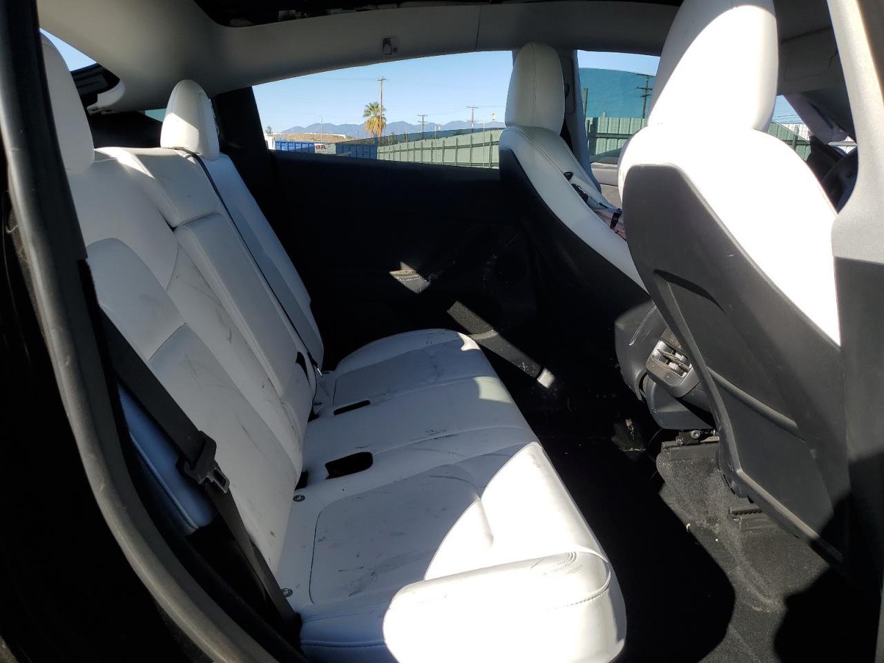 2023 TESLA MODEL Y  VIN:7SAYGDEE7PF947853