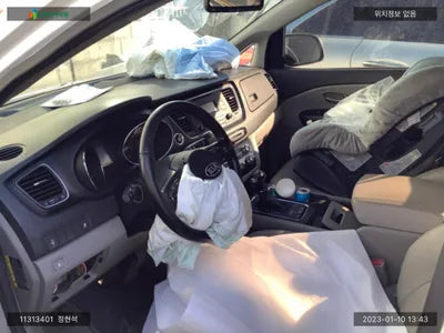 2016 Kia Carnival KNAMB81ABGS217702 VIN:KNAMB81ABGS217702
