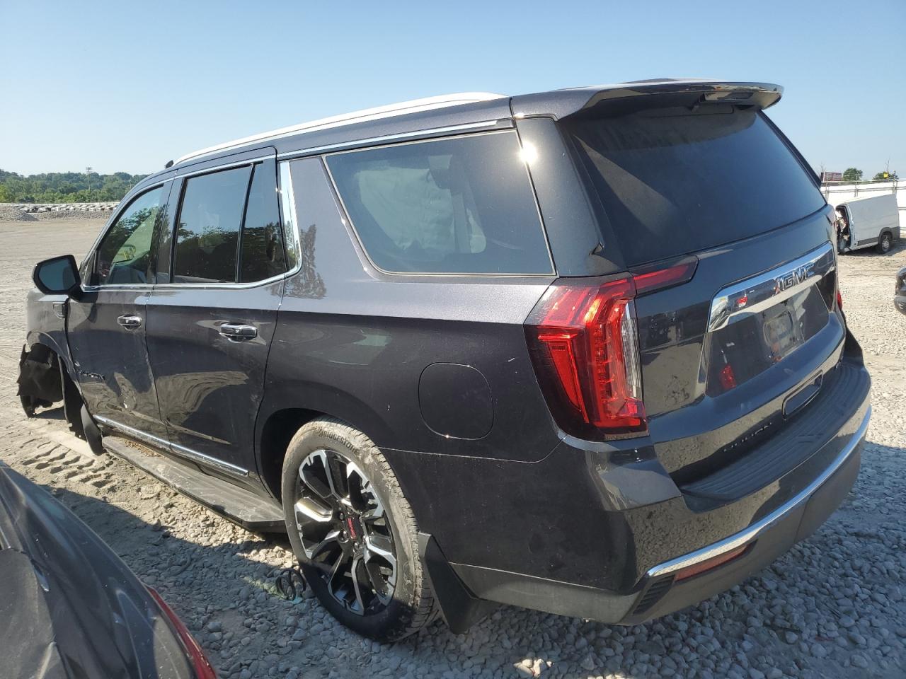 2023 GMC YUKON SLT VIN:1GKS2BKD5PR436108