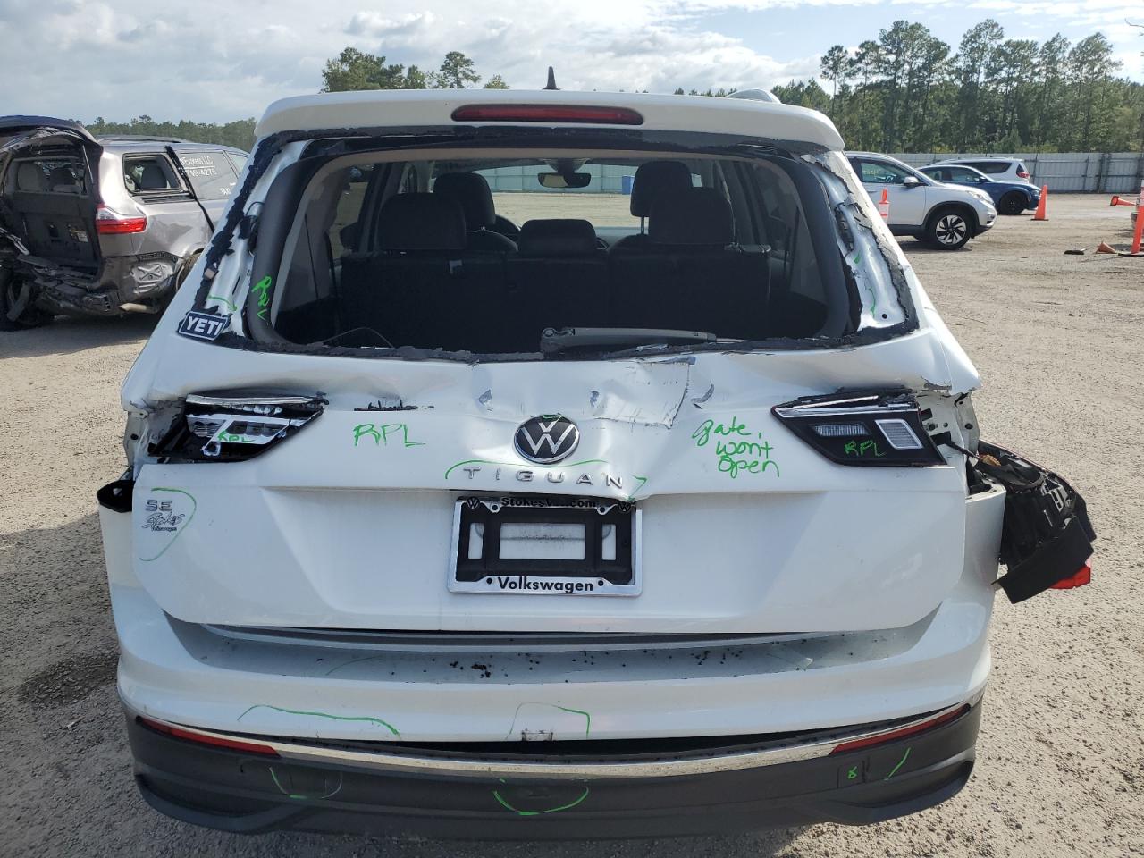 2023 VOLKSWAGEN TIGUAN SE VIN:3VVNB7AX7PM027693