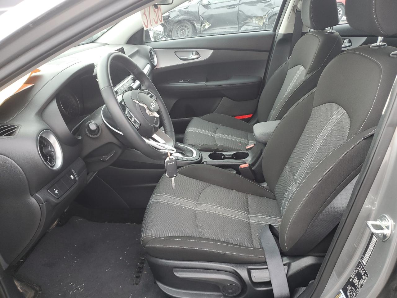 2024 KIA FORTE LX VIN:3KPF24ADXRE721556