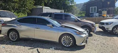 2021 Lexus ES 300 VIN: