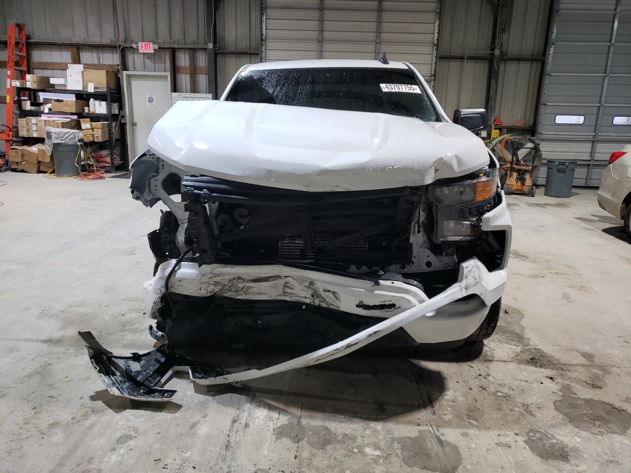 2024 CHEVROLET SILVERADO K1500 CUSTOM VIN:3GCPDBEK8RG233125