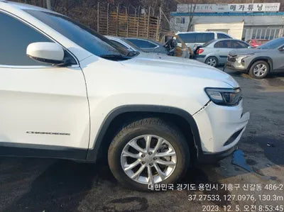 2019 Jeep Cherokee 1C4PJMCB4KD460189 VIN:1C4PJMCB4KD460189