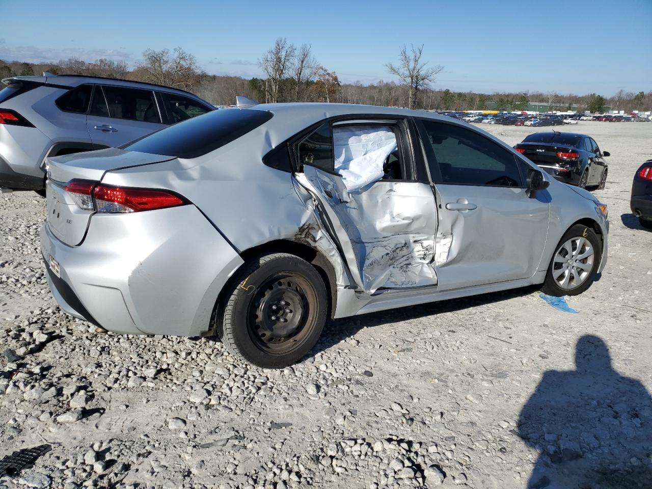 2022 TOYOTA COROLLA LE VIN:5YFEPMAE5NP296102