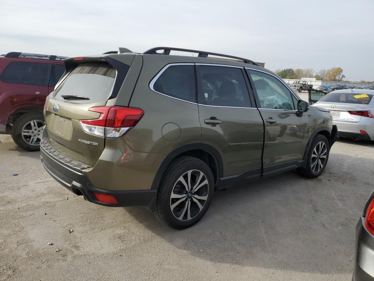 2023 SUBARU FORESTER LIMITED VIN:JF2SKAPC8PH547538