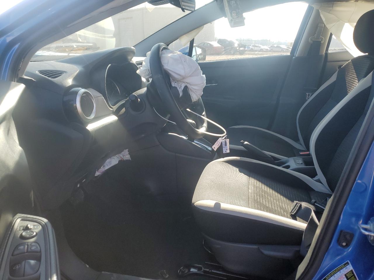 2022 NISSAN VERSA SV VIN:3N1CN8EV0NL851004