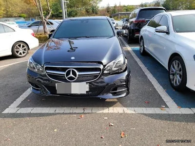 2015 Mercedes-Benz E 220 VIN: