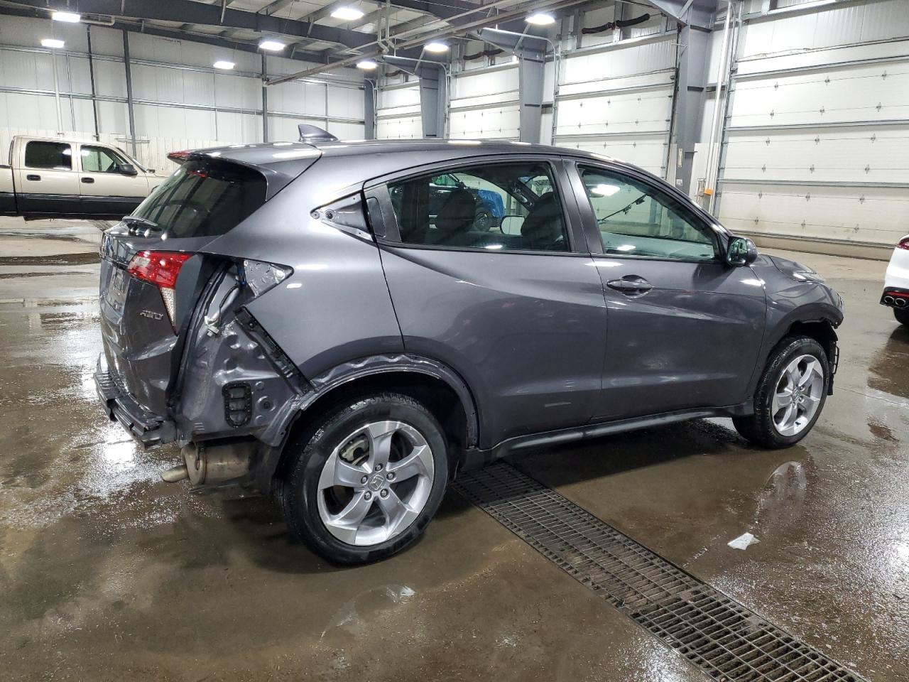 2022 HONDA HR-V LX VIN:3CZRU6H32NM733131