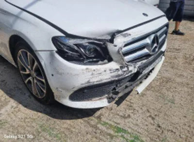 2019 Mercedes-Benz E 300 WDDZF4KB7KA671695 VIN:WDDZF4KB7KA671695