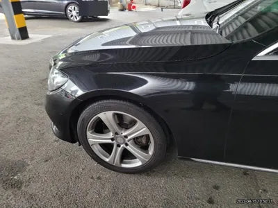 2016 Mercedes-Benz E 200 VIN: