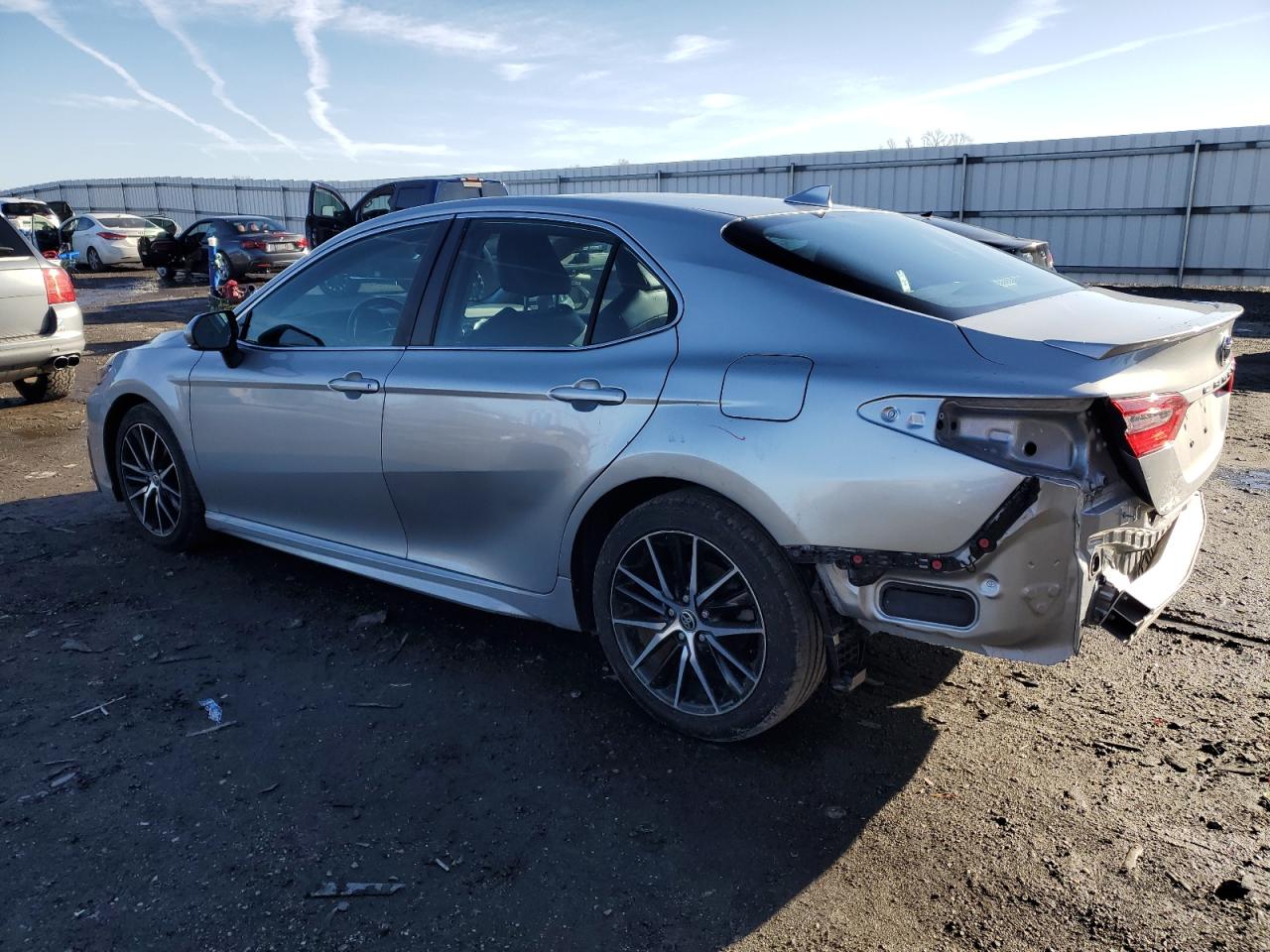 2022 TOYOTA CAMRY SE VIN:4T1G11AK1NU036910
