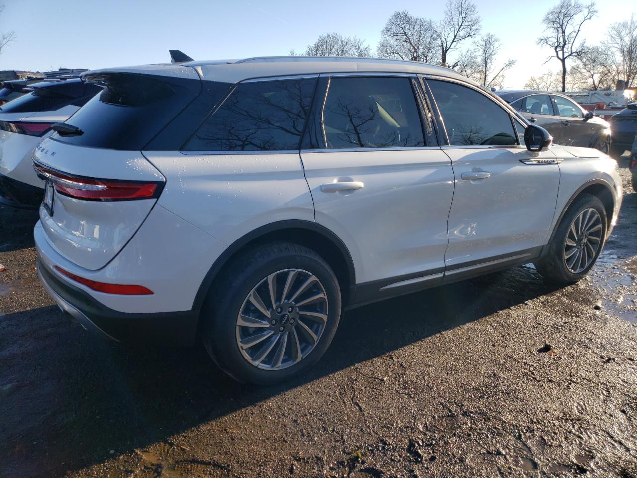 2024 LINCOLN CORSAIR RESERVE VIN:5LMCJ2CA8RUL10566