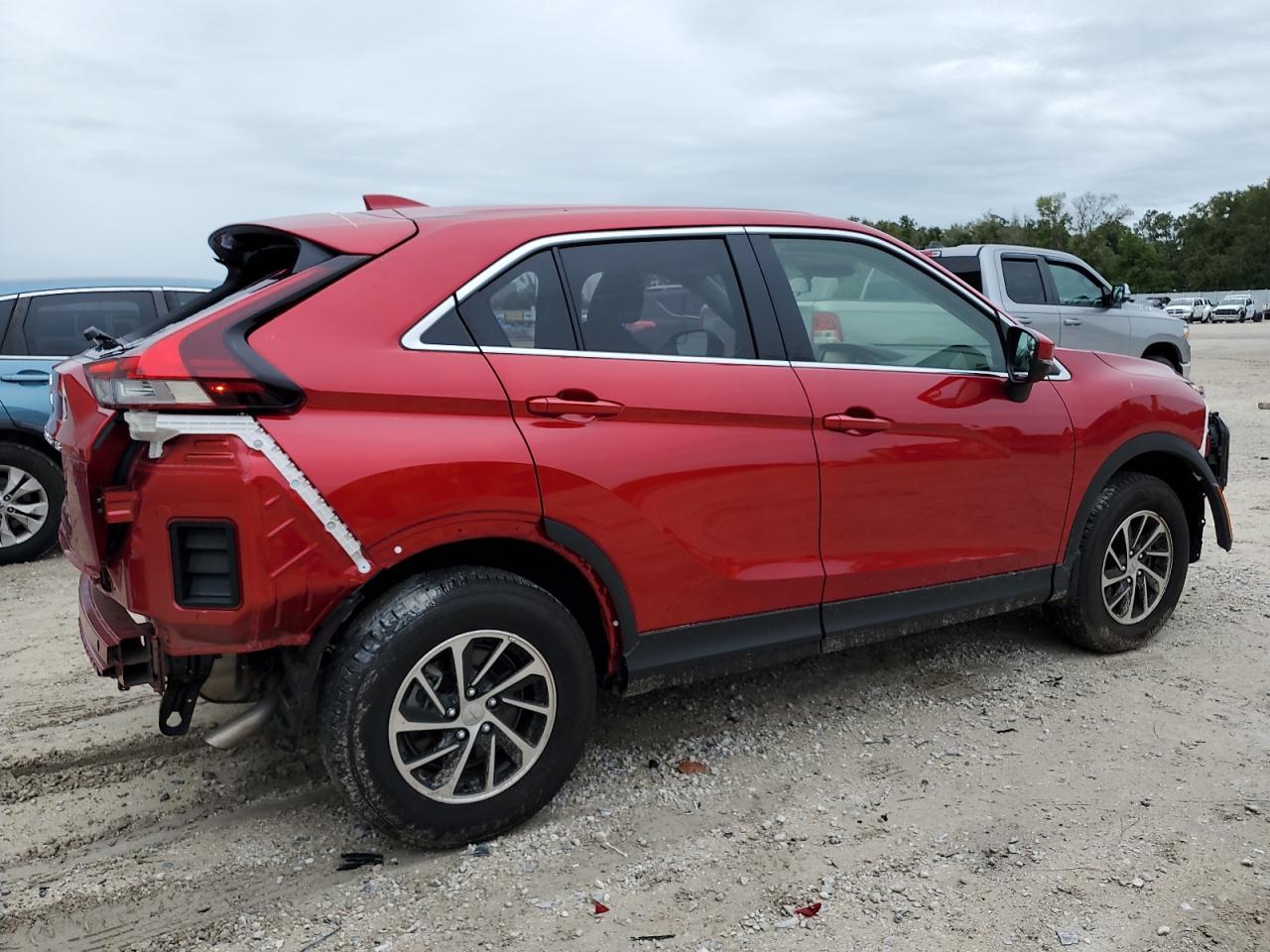 2024 MITSUBISHI ECLIPSE CROSS ES VIN:JA4ATUAAXRZ047520