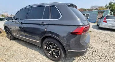 2018 Volkswagen Tiguan WVGZZZ5NZJW970276 VIN:WVGZZZ5NZJW970276
