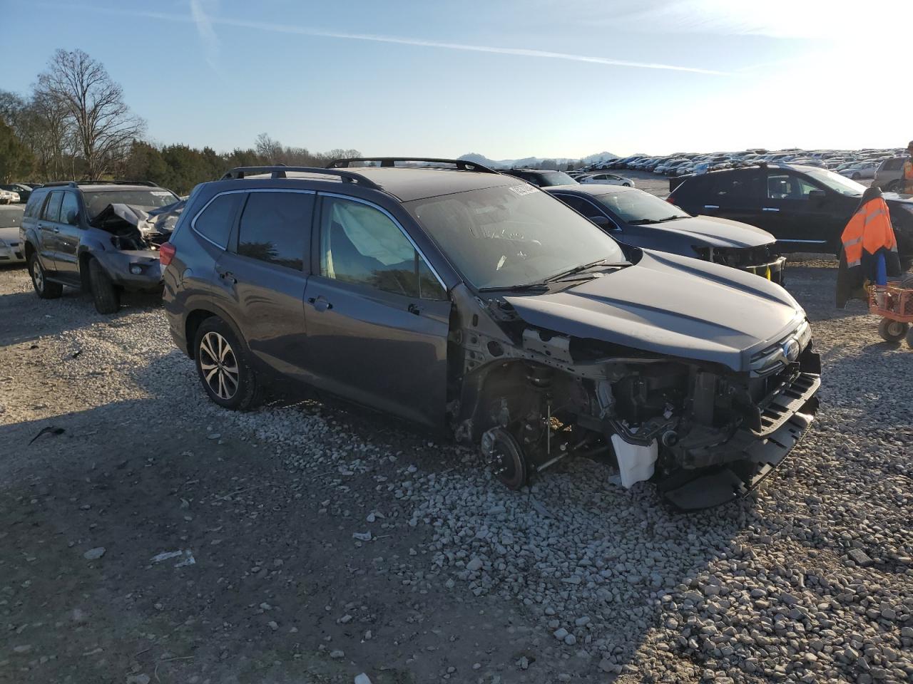 2024 SUBARU FORESTER LIMITED VIN:JF2SKALC4RH473320