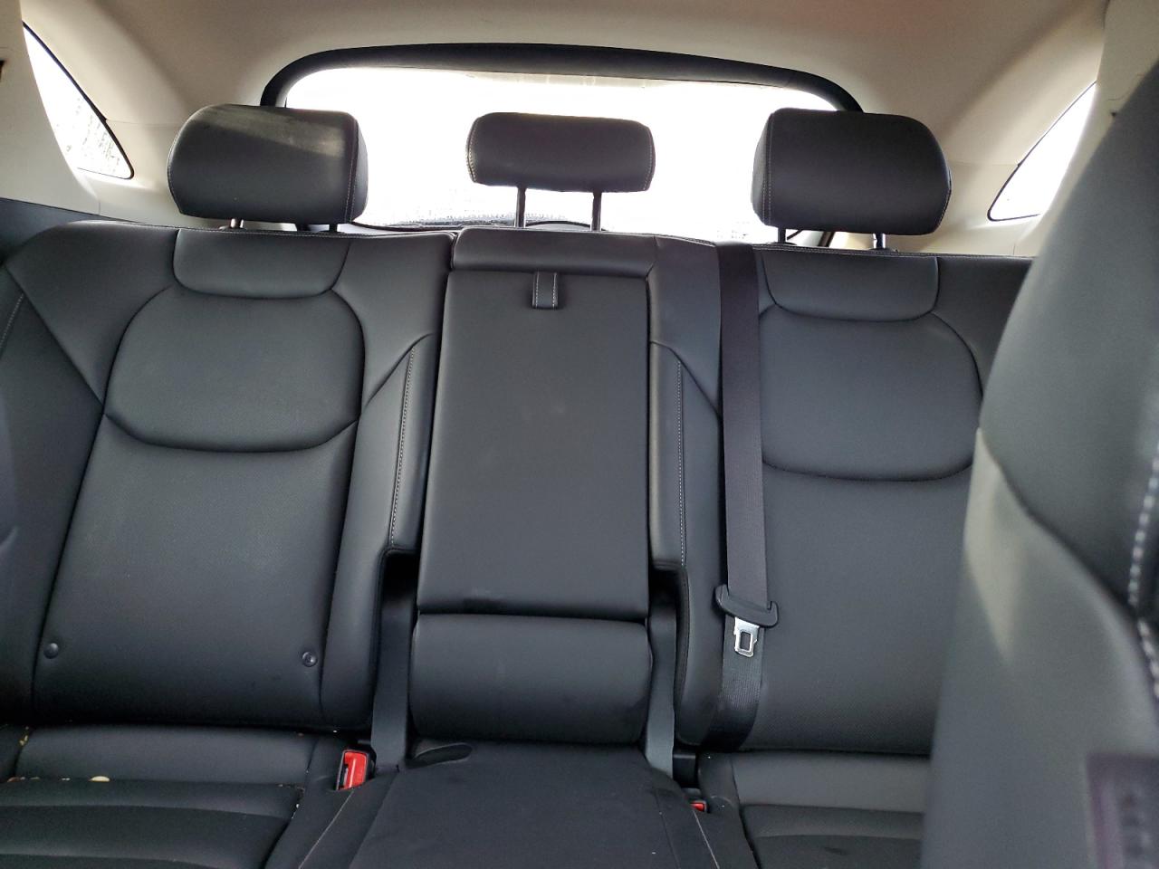 2023 GENESIS GV70 BASE VIN:KMUMADTB3PU092904