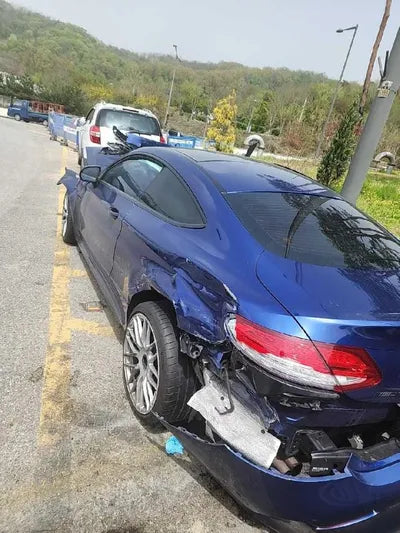 2017 Mercedes-Benz C 63 AMG VIN: