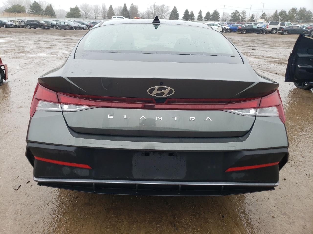 2024 HYUNDAI ELANTRA SE VIN:KMHLL4DG0RU747876