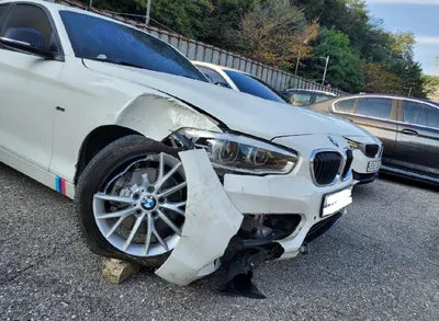 2016 BMW 118 WBA1S5107G5A77990 VIN:WBA1S5107G5A77990