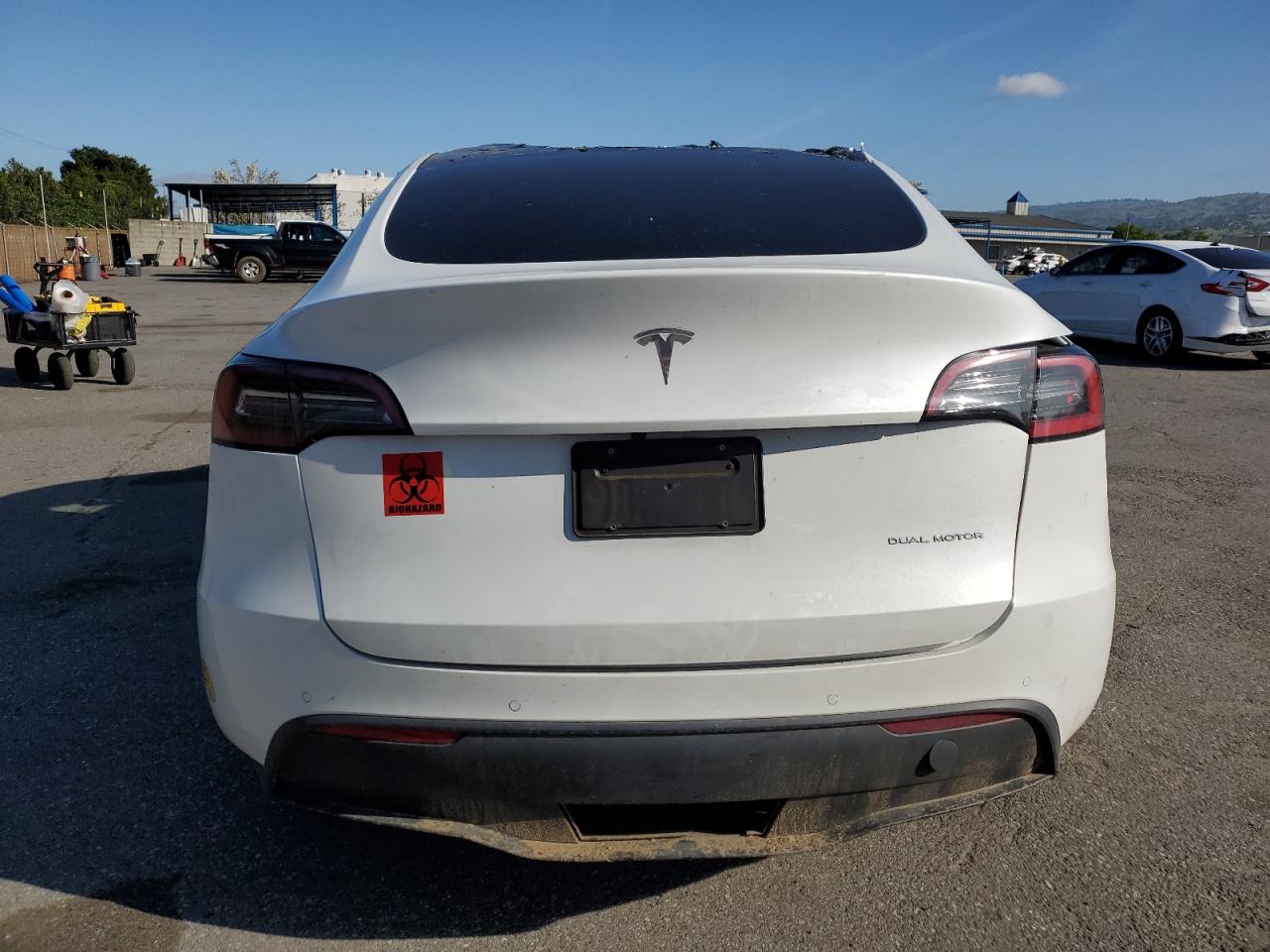 2022 TESLA MODEL Y  VIN:7SAYGDEE5NF437045