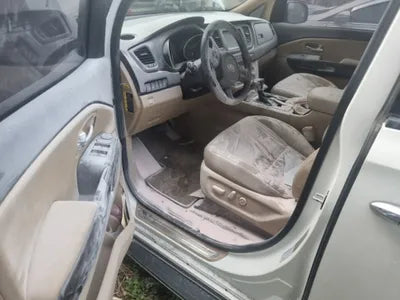 2018 Kia Carnival KNAME81ABKS533413 VIN:KNAME81ABKS533413