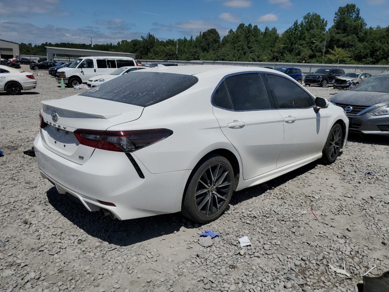 2022 TOYOTA CAMRY SE VIN:4T1G11AK7NU069216