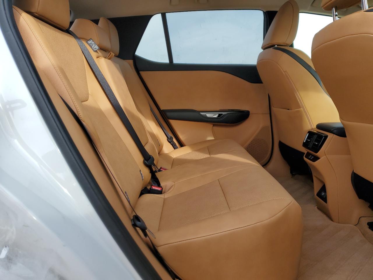 2024 LEXUS RZ 450E VIN:JTJAAAAB8RA023618