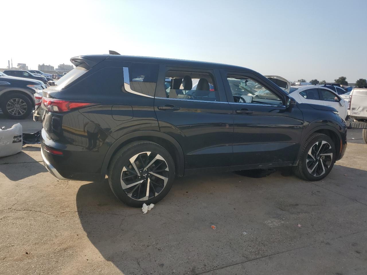 2022 MITSUBISHI OUTLANDER SE VIN:JA4J3UA81NZ038258