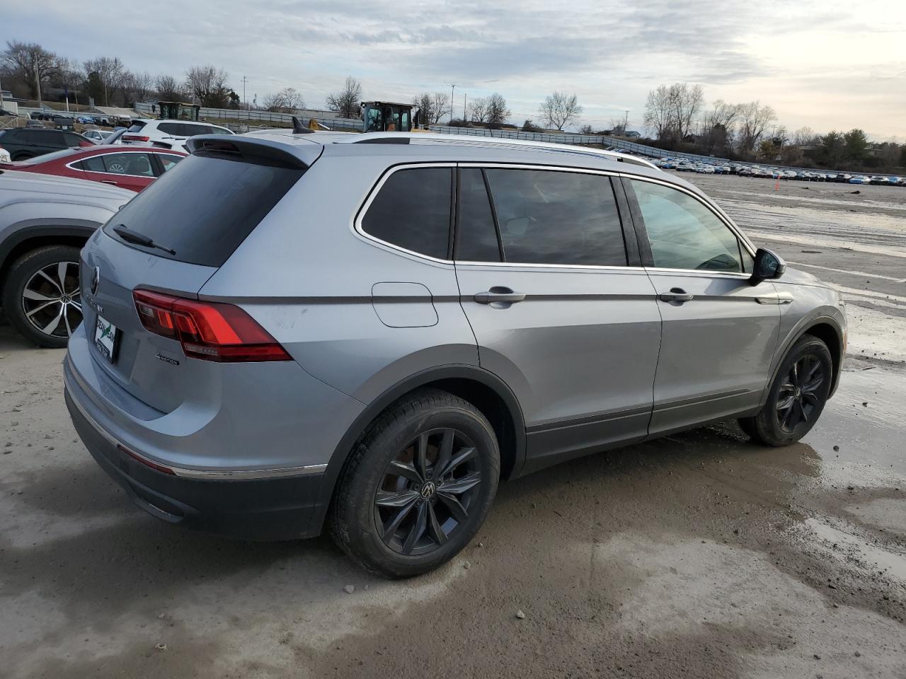 2024 VOLKSWAGEN TIGUAN SE VIN:3VVMB7AX5RM158295