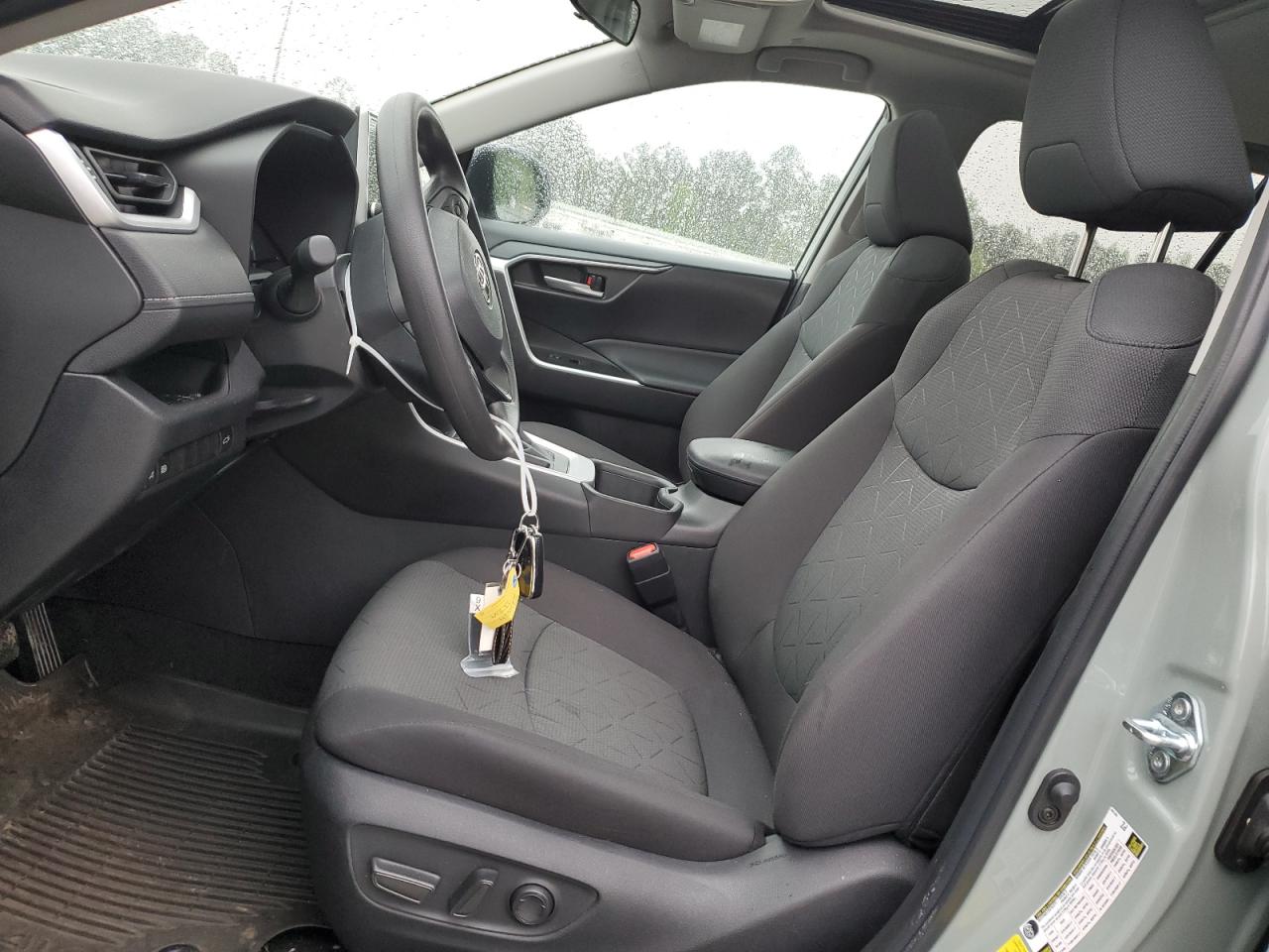 2023 TOYOTA RAV4 XLE VIN:2T3W1RFV3PW272479